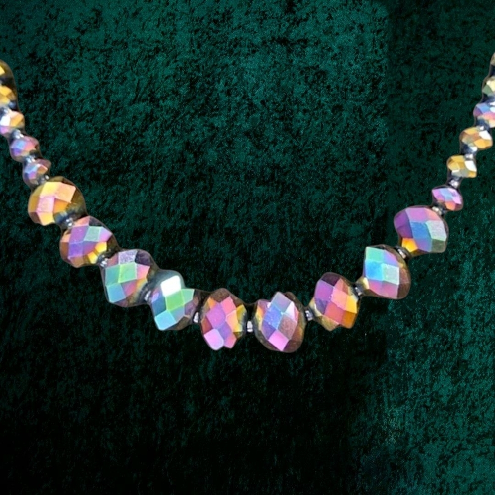 Elegant Multicolor Beaded Necklace